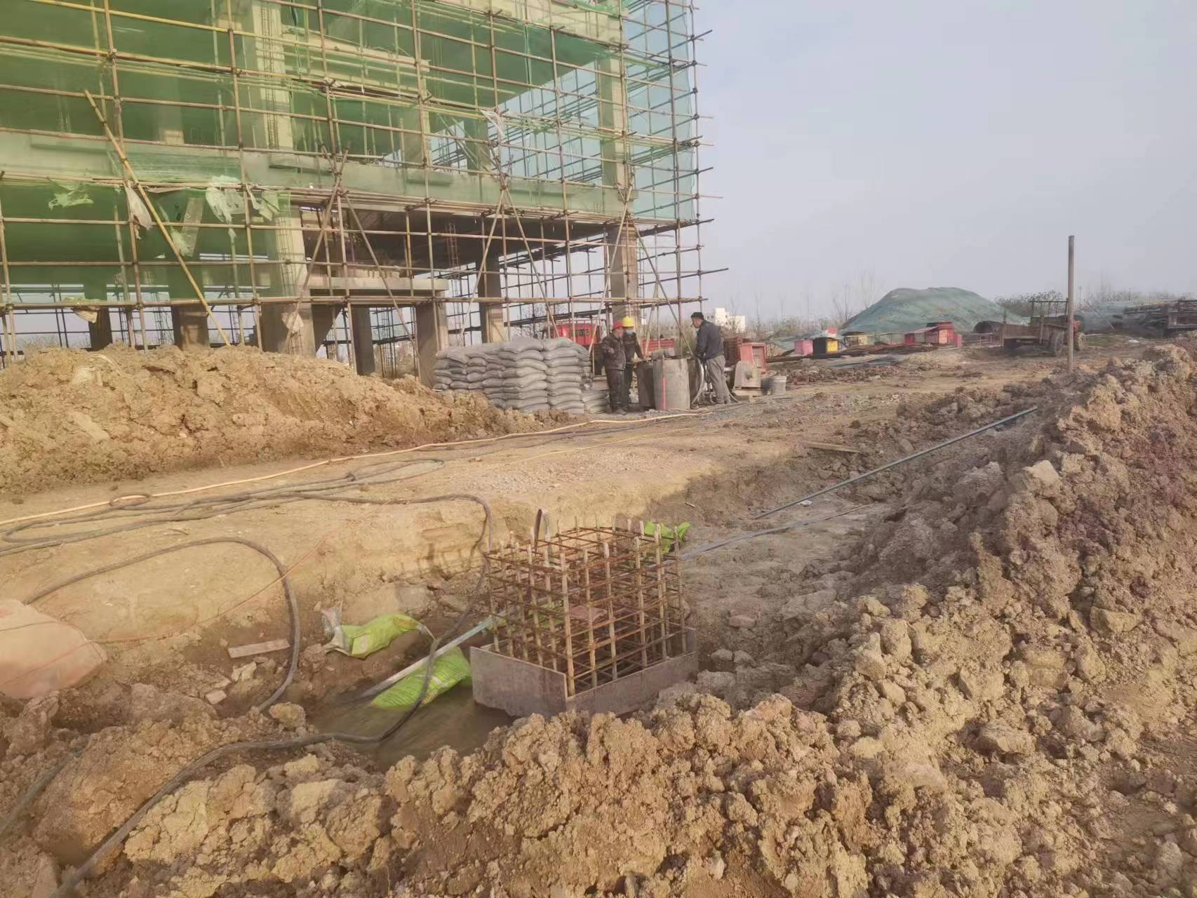 辉南当桥梁出现裂缝的时候应该及时加固修补